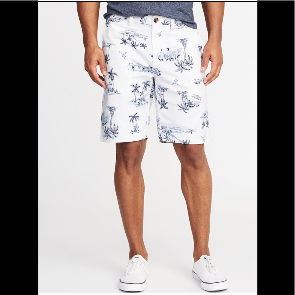 NWT Men's Scenic Shorts